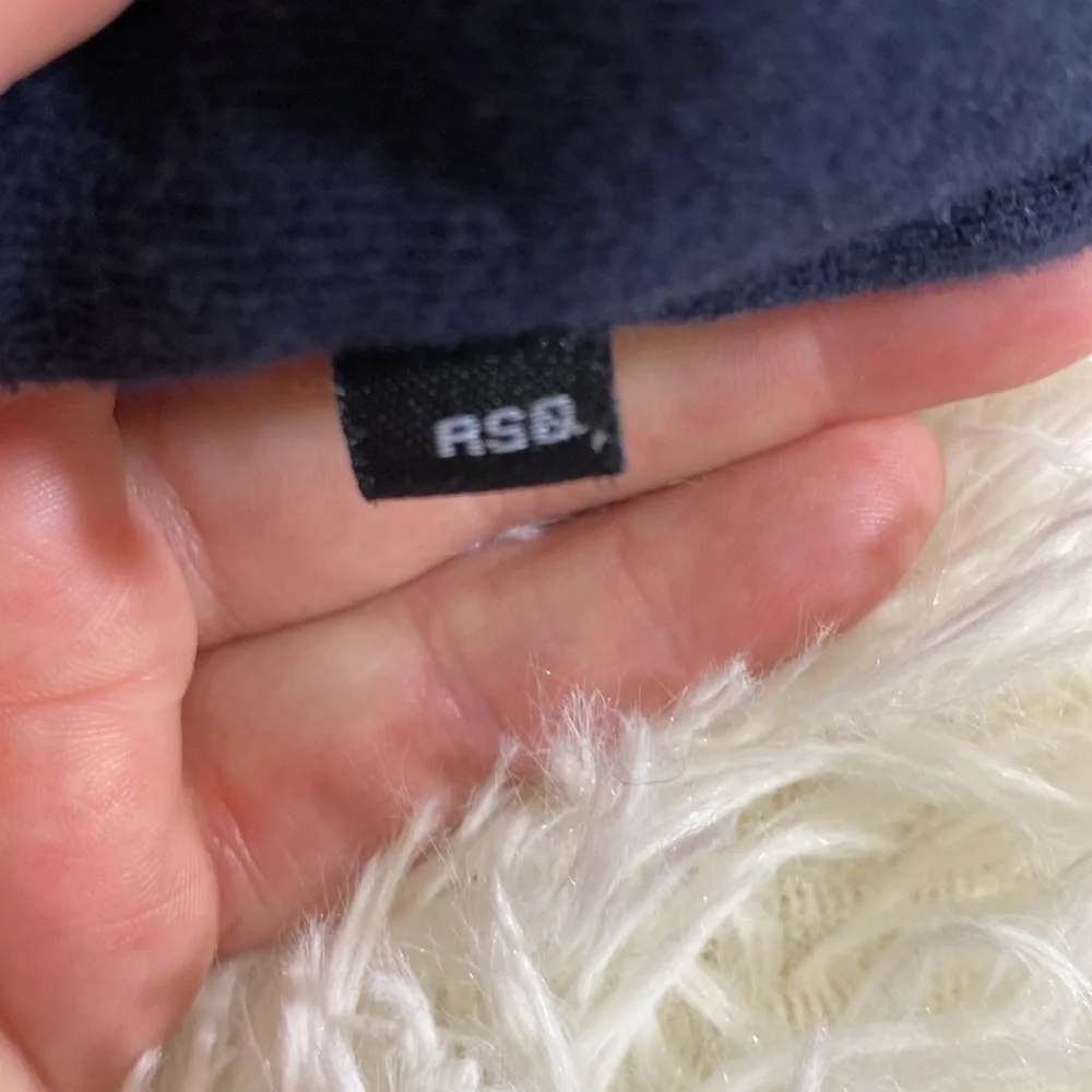 RSQ BOY’S NAVY BLUE ZIP UP FLEECE HOODIE Size SMALL EUC
